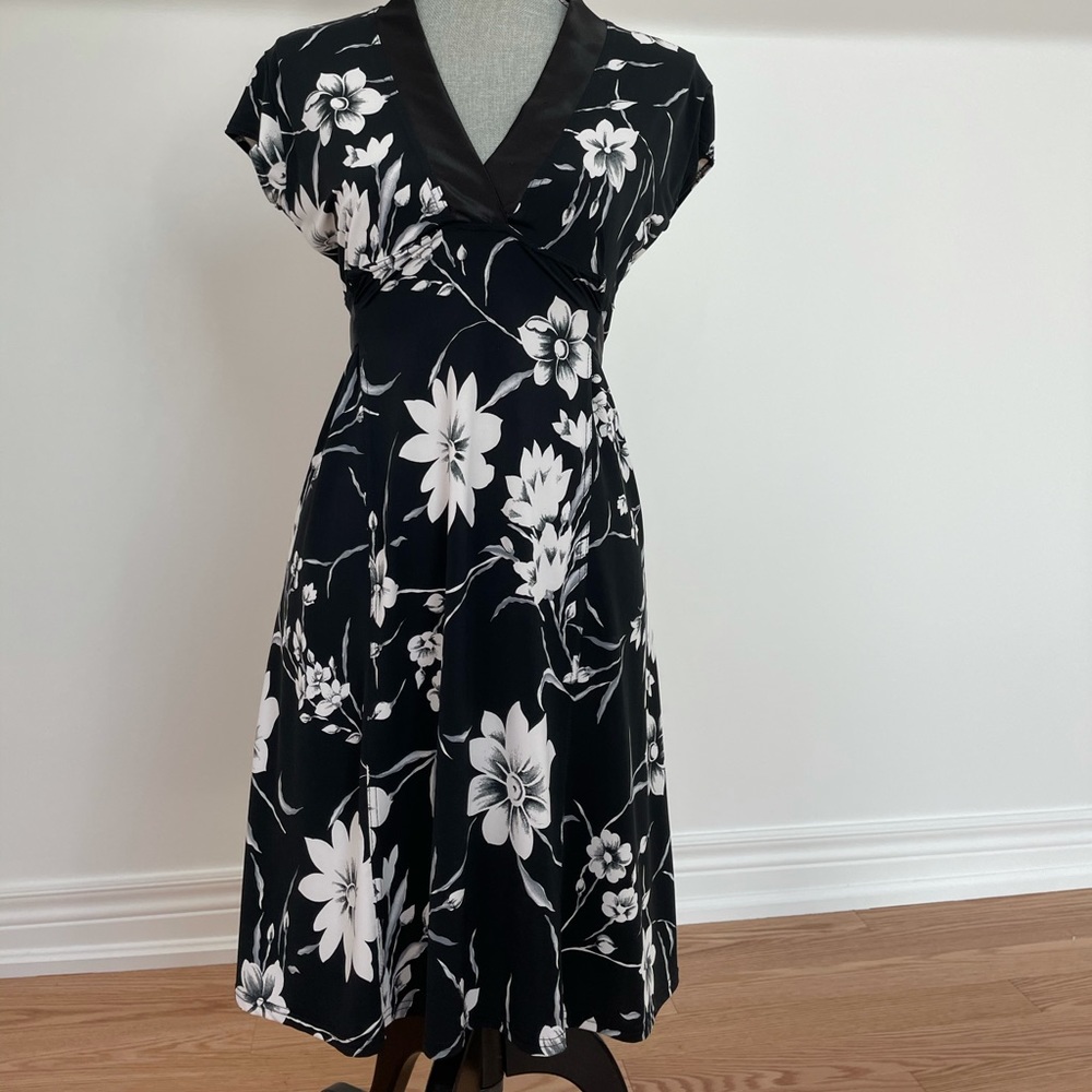 Black floral plunge neck dress